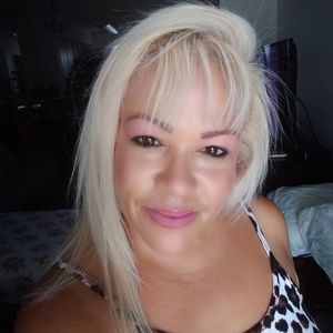 Meet your Posher, Candy